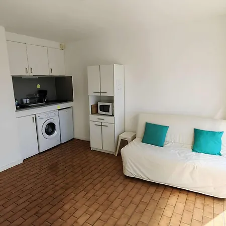 A 20m Avec Parking - Cap D'agde - Fr-1-607-71 *