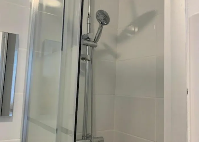 A 20m Avec Parking - Cap D'agde - Fr-1-607-71 アパート アグド