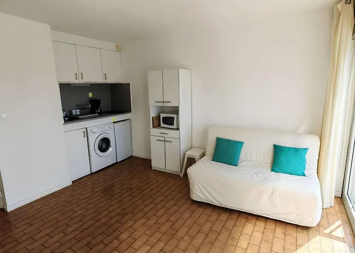 A 20m Avec Parking - Cap D'agde - Fr-1-607-71 *